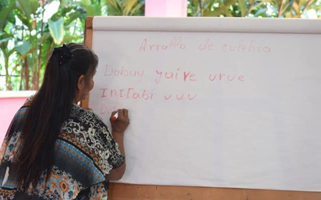 gz-cantos_de_cuna_en_uitoto640x400-2.jpg